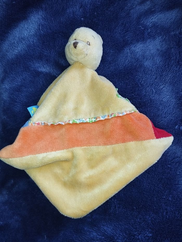 Doudou Winnie Disney - photo numéro 2