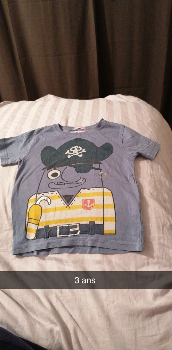 Lot tee shirt - photo numéro 2