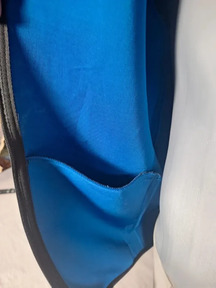 veste a capuche Hummel Leandro – bleu - taille M - brodé (595) - photo numéro 7