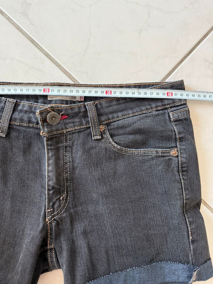 Short en jean denim Levis USA vintage taille 38 tres bon état - photo numéro 3