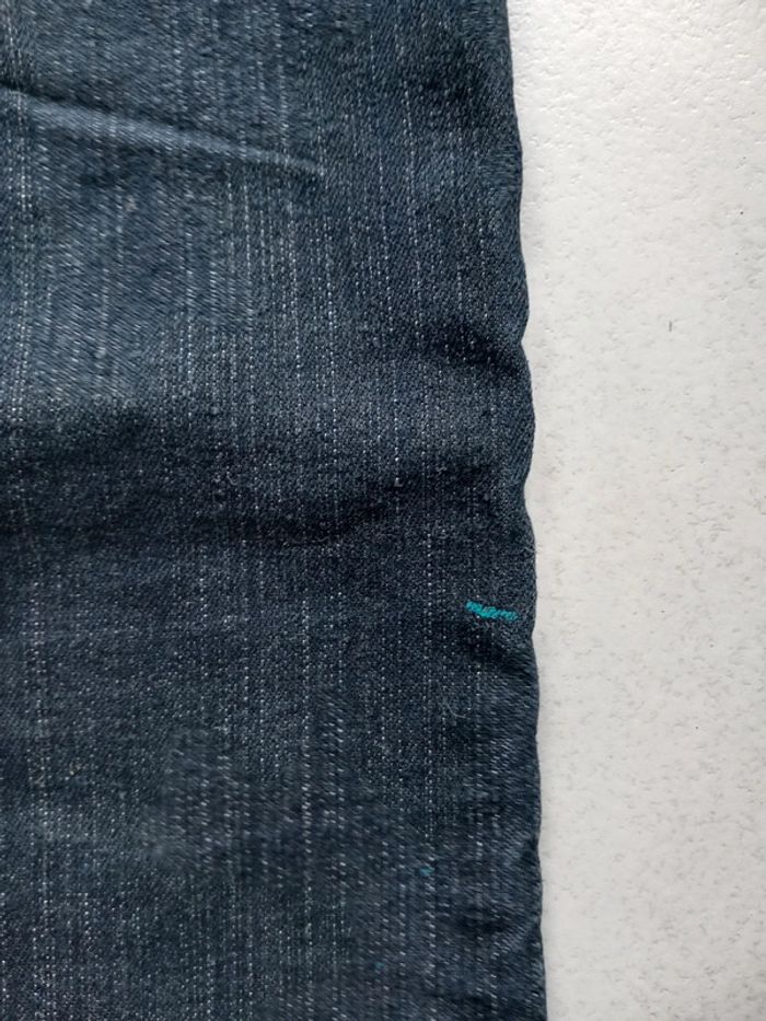 Jeans coupe droite légèrement slim 6 ans TBE - photo numéro 7