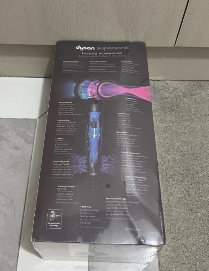 Sèche-cheveux Dyson Supersonic - photo numéro 2