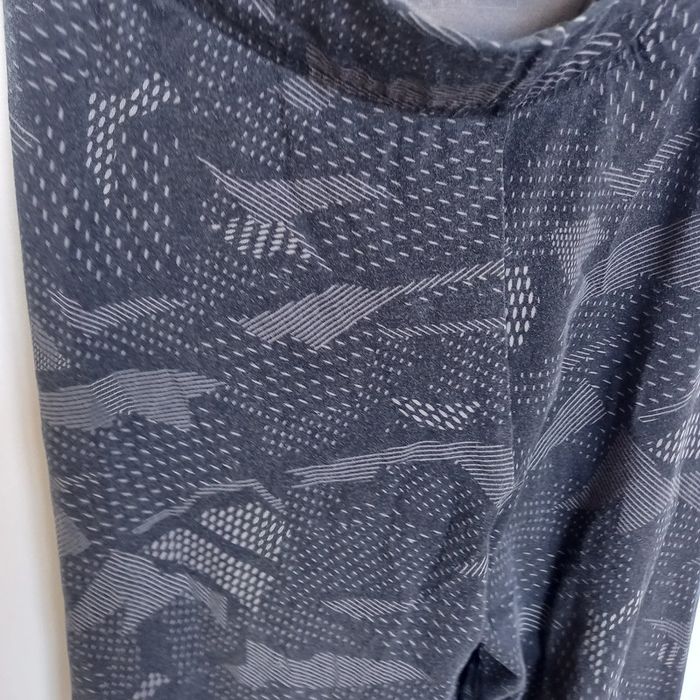 Legging femme Adidas taille XS - photo numéro 3