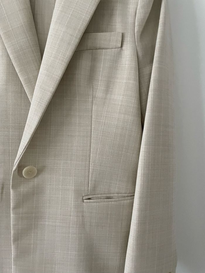 Costume mango, veste taille M pantalon taille 40 taille haute très bon état, 120 - photo numéro 2