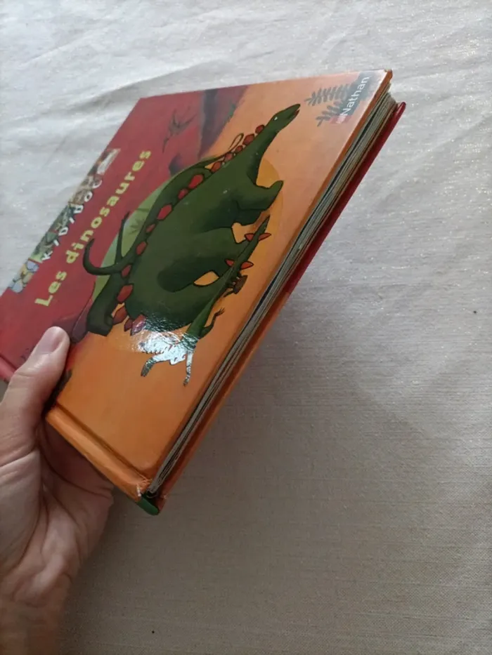 Livre Kididoc : Les dinosaures - photo numéro 4