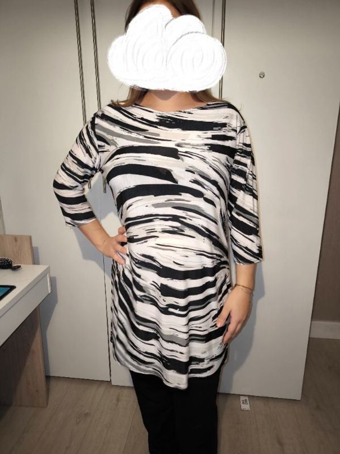 Magnifique robe tunique zébrée taille 46/48 Très extensible 🎀 matière stretch