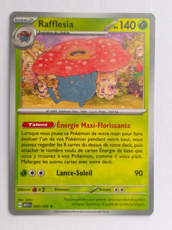 Carte Pokemon Rafflesia 045/165 rare (non holo) EV3.5 MEW 151 FR 653