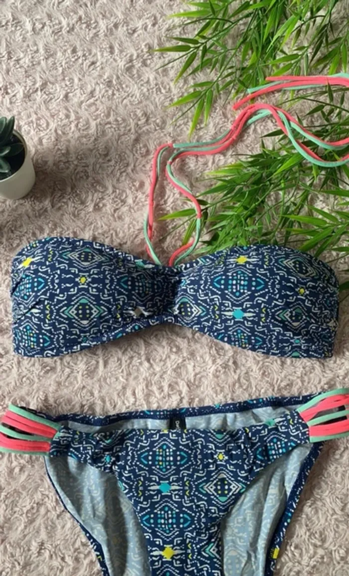 Maillot de bain deux pièces - photo numéro 2
