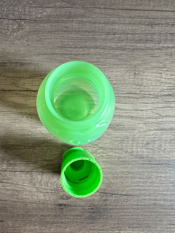 Bouteille Tupperware verte 350ml - photo numéro 5
