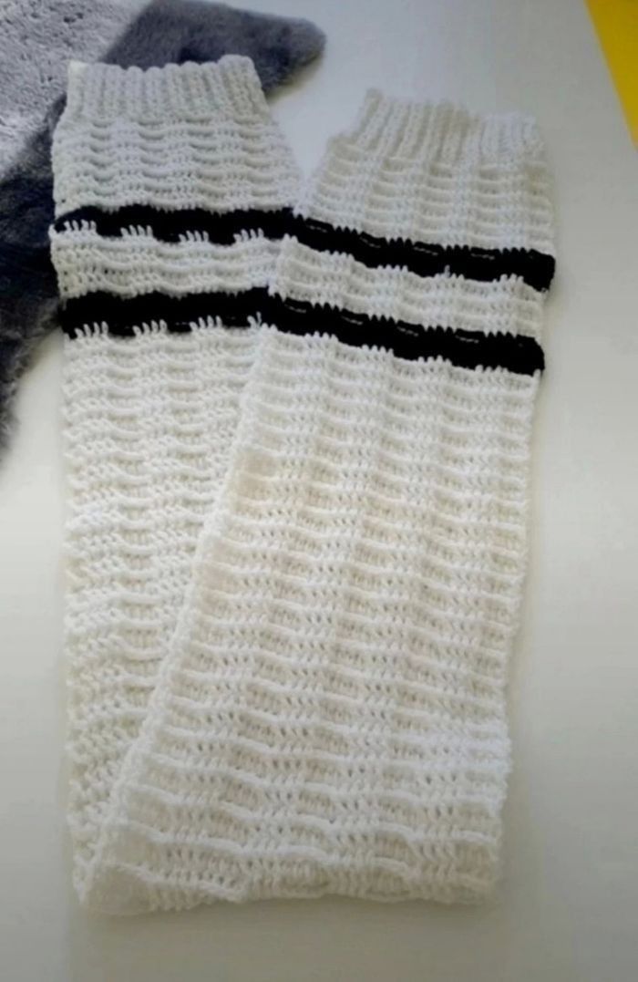 Echarpe blanche et noir - photo numéro 3