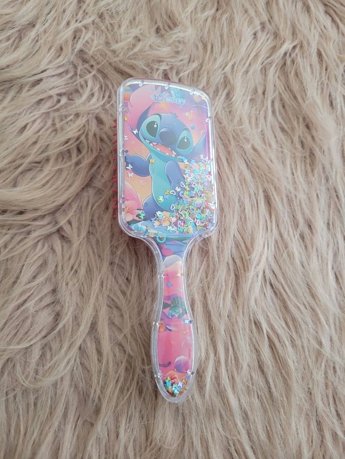 Brosse Stitch