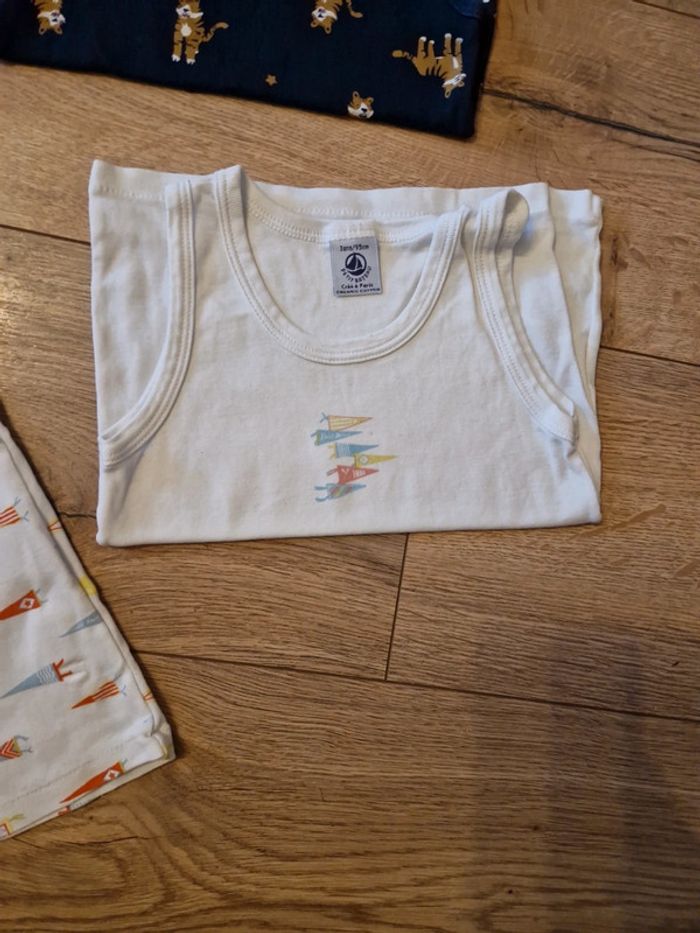 Lot 4 t-shirts sans manches 3 ans - photo numéro 4