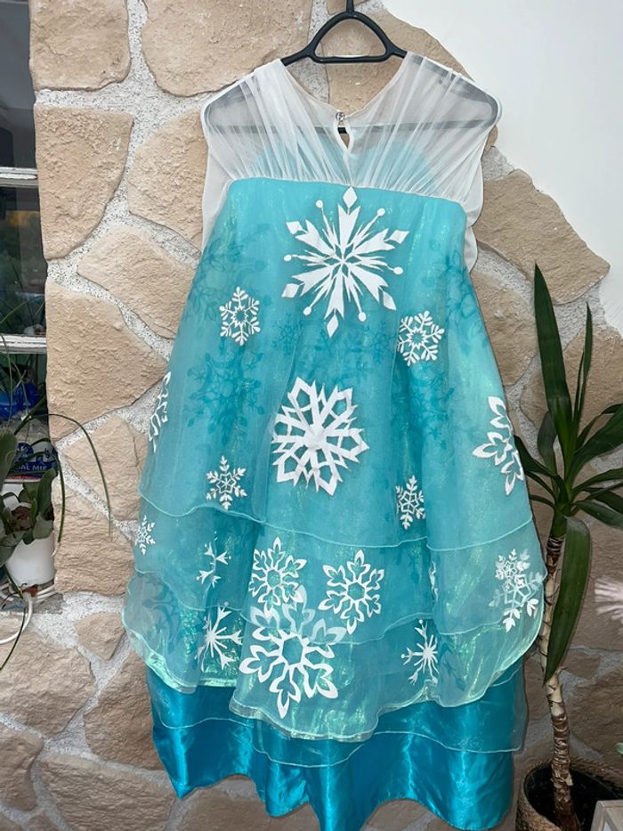 Lot ensemble Disney store 11-12 ans 11 12 robe tresse perruque gants la reine des neiges Elsa - photo numéro 3