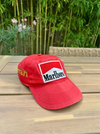 Casquette Ferrari Marlboro