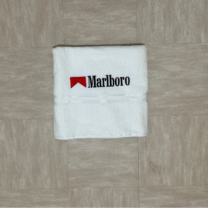 Serviette Marlboro - photo numéro 16