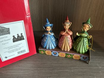 Jim shore sleeping beauty Disney Aurora fairy 3 fées royal guest