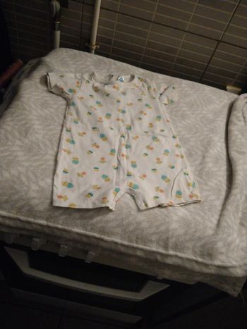 3 combishorts 6 mois