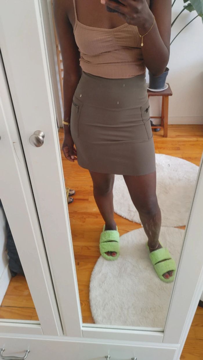 Jupe moulant Vert militaire vert kaki - photo numéro 2