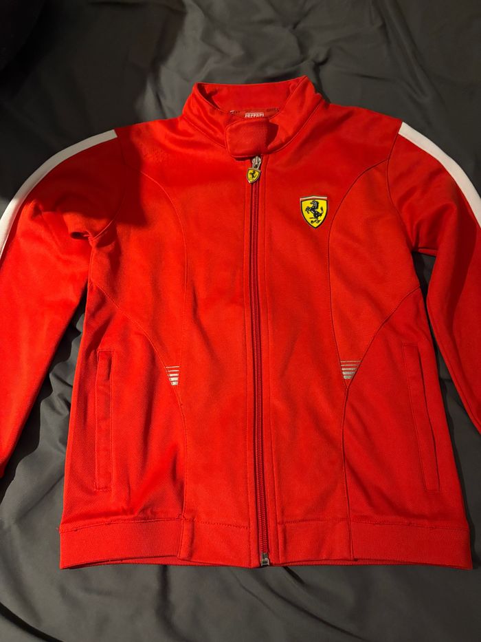 Veste zippé rouge Ferrari 7-8 ans - photo numéro 2