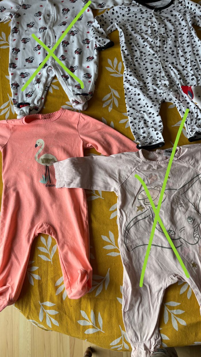 Lot 4 pyjama 6 mois - photo numéro 2