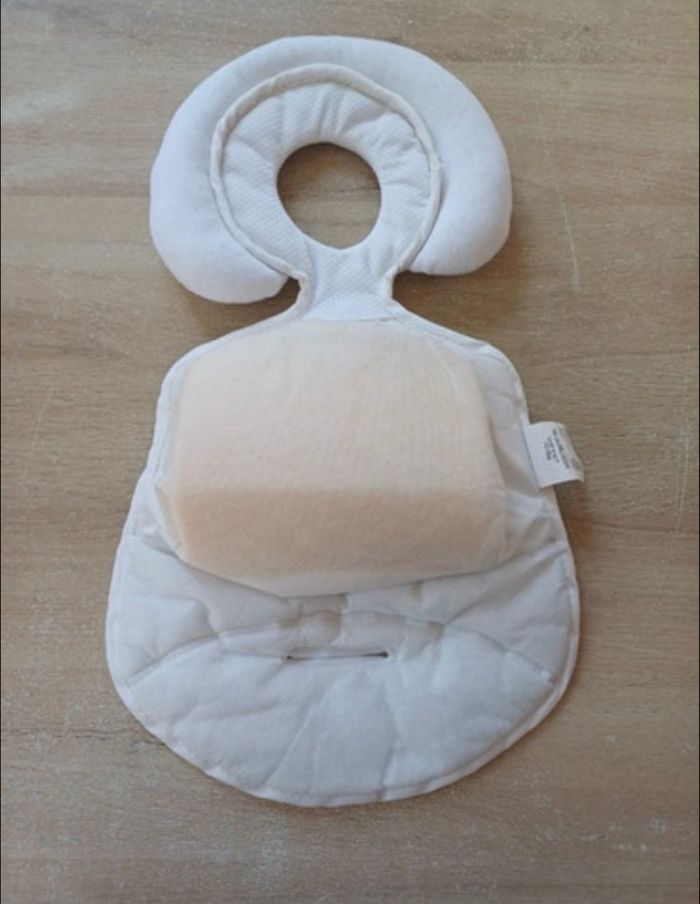 Réducteur de siège auto - photo numéro 2