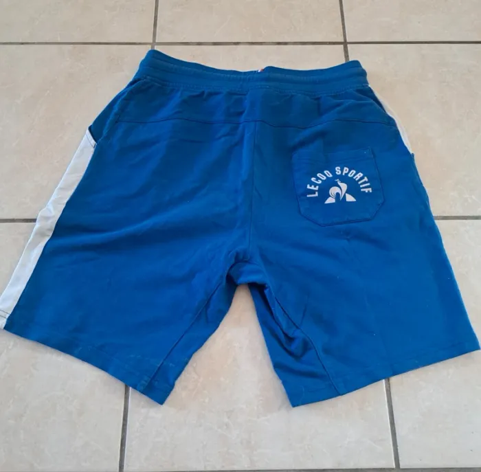 Short bleu taille élastique taille S 🚹 Le Coq Sportif en TBE - photo numéro 3