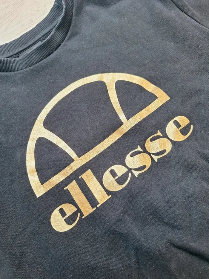 Sweat/pull noir et doré Ellesse - photo numéro 2