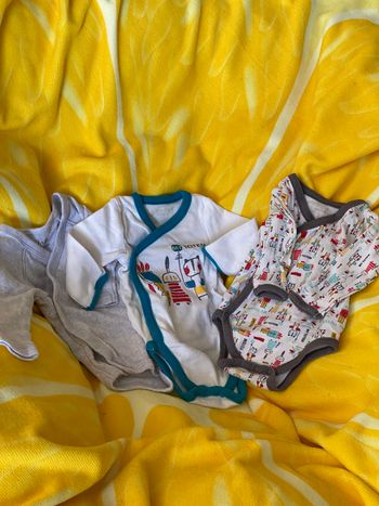 Lot 3 bodies kimono ML 1 mois