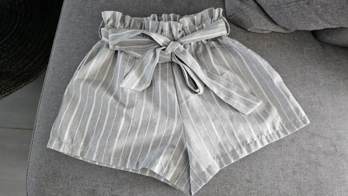 Short gris