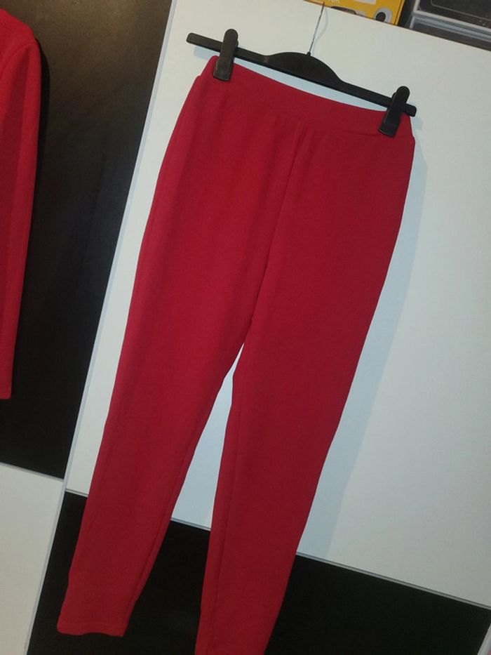 Ensemble tailleur rouge bordeaux - photo numéro 2