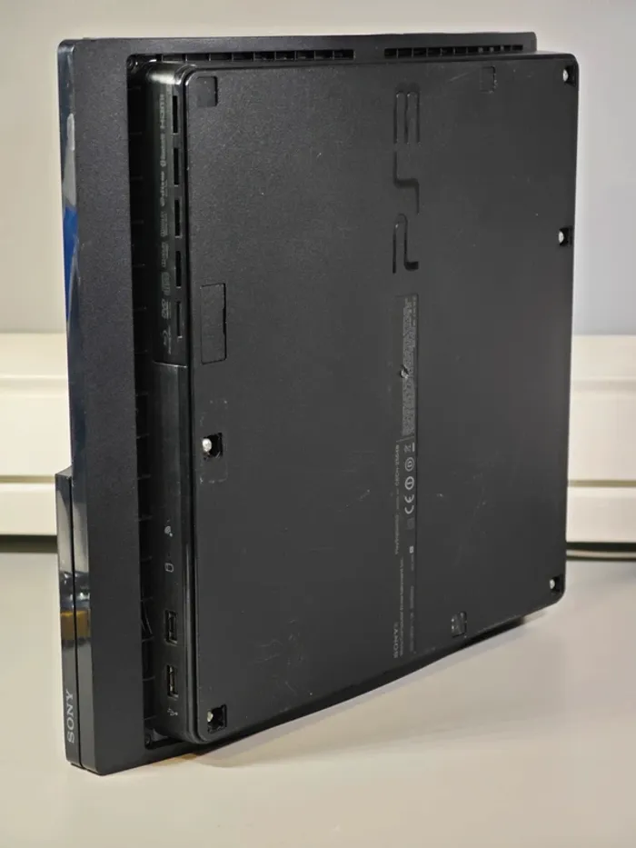 Console Sony PlayStation 3 Slim 320Go custom fireware - photo numéro 2