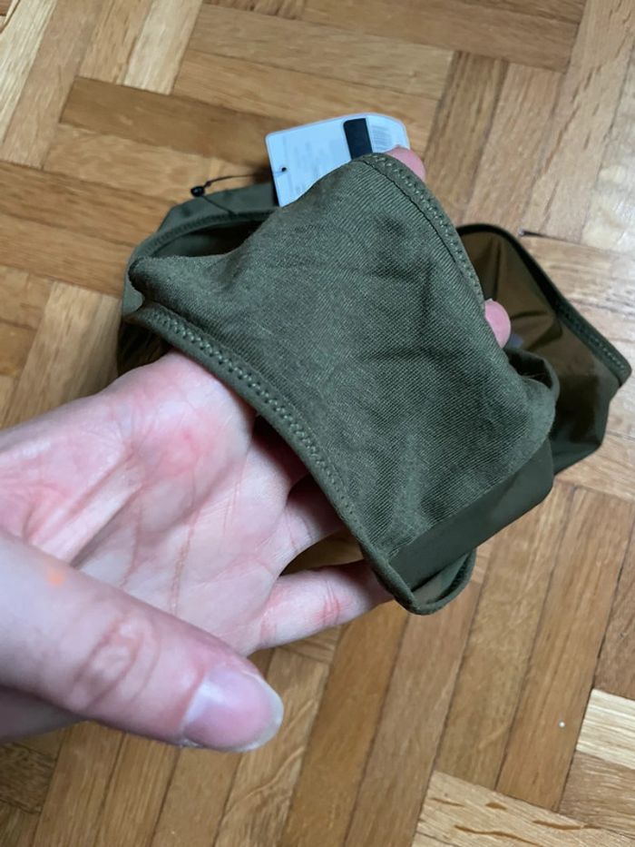 Culotte neuve - photo numéro 6
