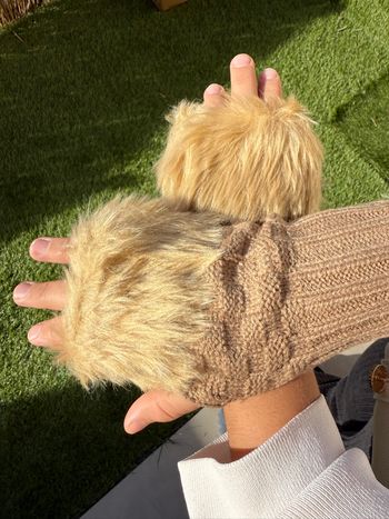 Mitaines beige dorées