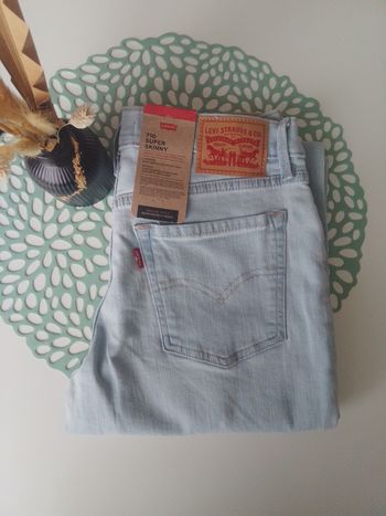 Jean Levi's femme 28/30