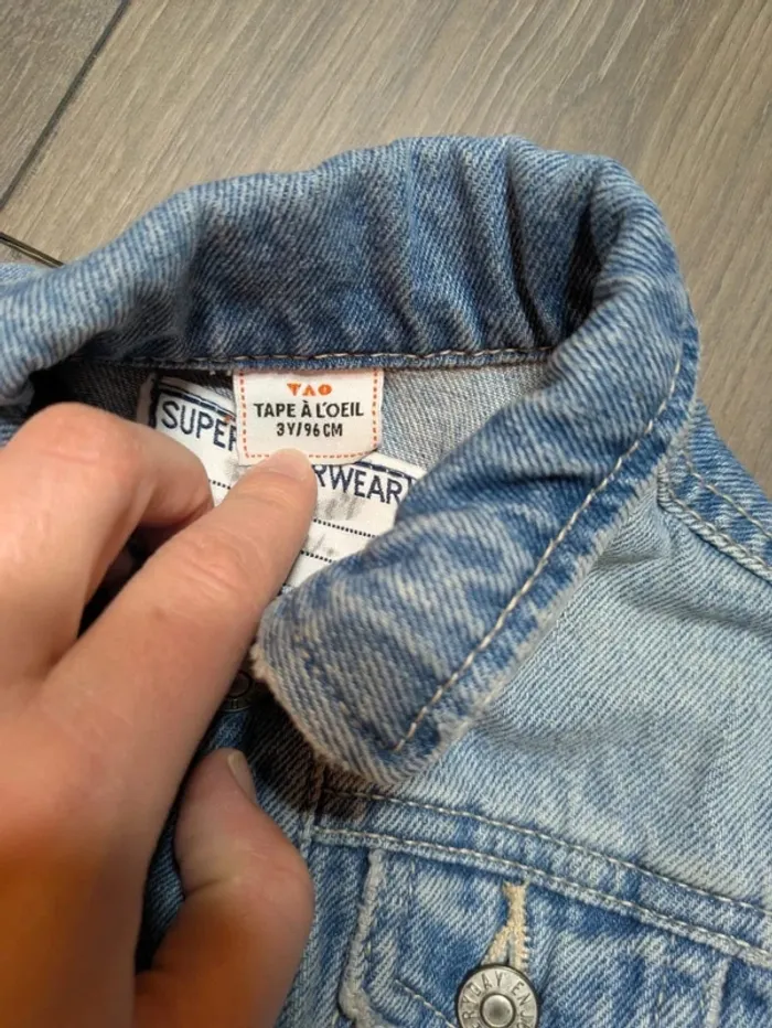 Veste en jeans tape a l'oeil 3 ans très bon état - photo numéro 2
