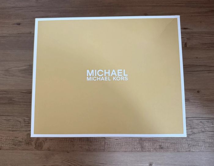 Baskets Michael Kors neuves - photo numéro 3
