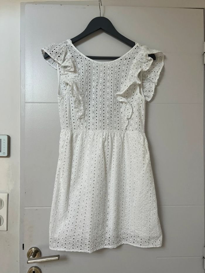 Robe Killibi dos nu