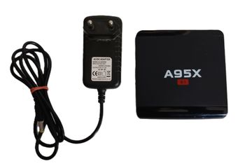 Boîtier TV intelligent Android A95X R1 - 8GB Rom Android Box Tv WiFi - Chargeur