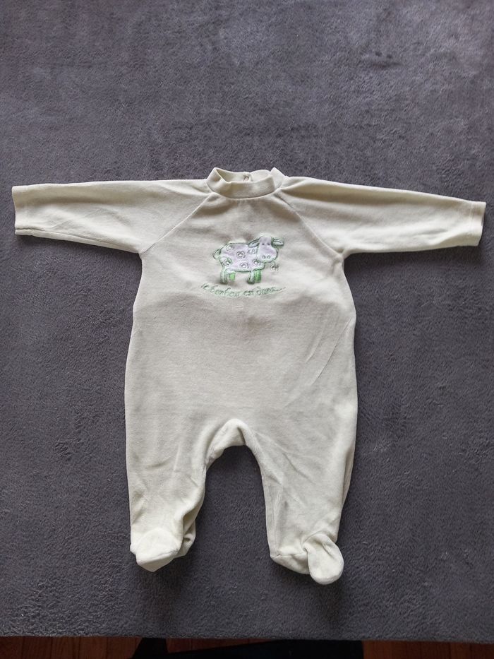 Lot de 3 pyjamas 6 mois - photo numéro 2