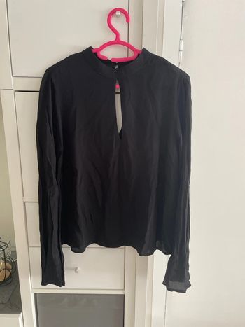 Chemisier noir manches longues