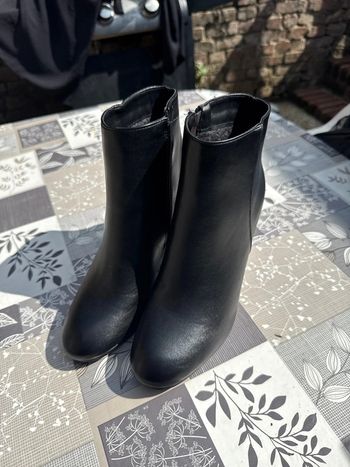 Bottine taille 40 wilady neuve