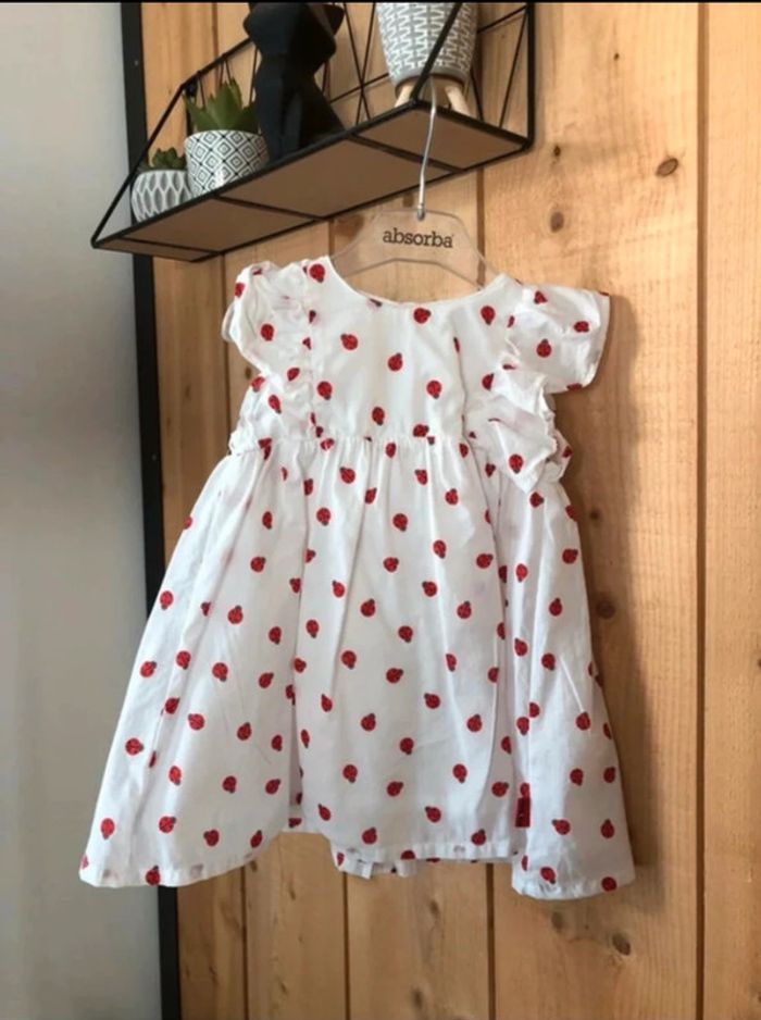 Lot de 5 robes 9 mois - photo numéro 6