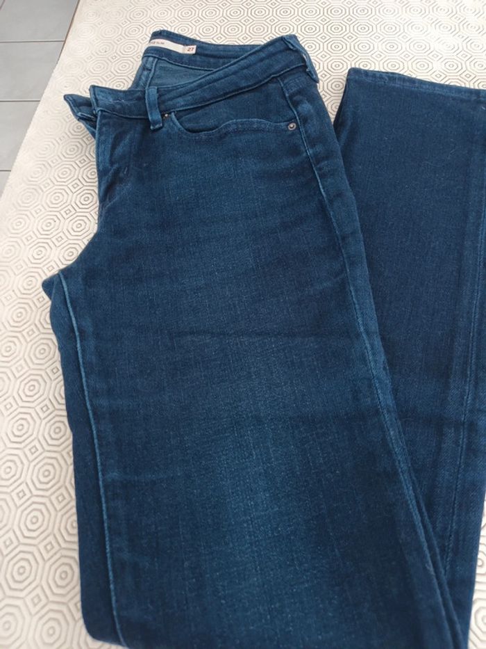 Jean Levis 712 slim bleu T 37 - photo numéro 6