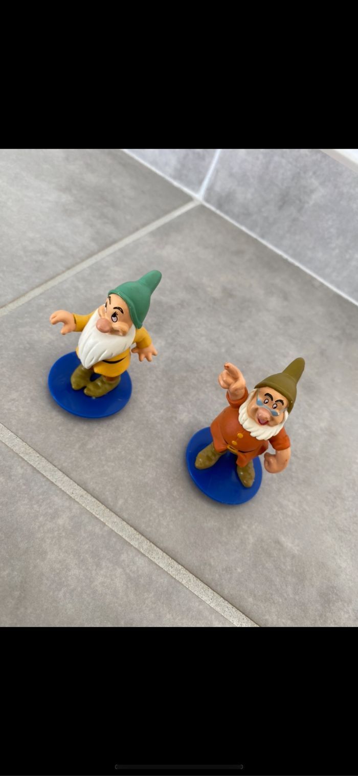 Lot de 2 sept nains