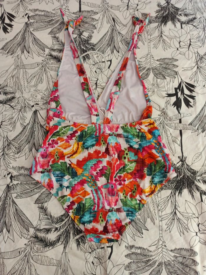 Maillot 1 pièce - Taille 42 - photo numéro 4