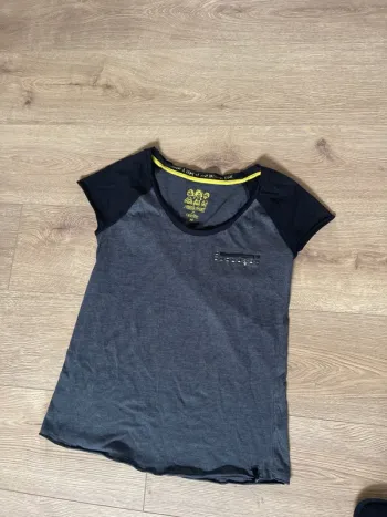 T shirt noir gris