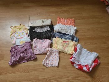 Lot vêtements fille 6mois ensemble body robe short