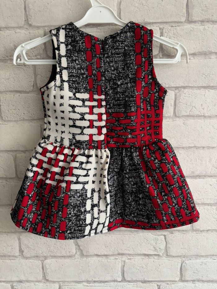 Robe Chicaprie taille 6 mois  neuve - photo numéro 2