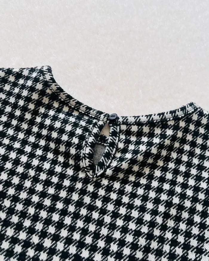 Robe vichy noire et blanche 4 ans - Kiabi - photo numéro 5