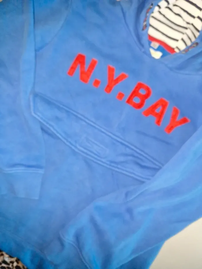 Sweat vertbaudet 12 ans - photo numéro 4
